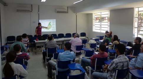 No Sub-Projeto 1: Implantação do SIG TerraView nos municípios paraibanos do Cariri, Curimataú e Seridó, foram ministradas aulas expositivas (teóricas) e práticas utilizando o SIG TerraView.