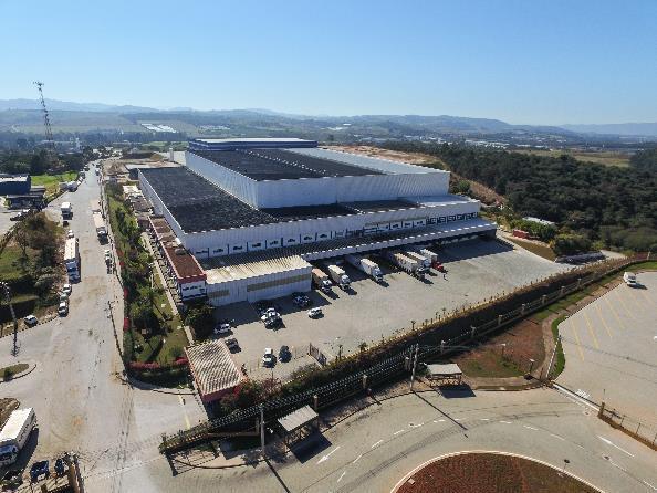 Centros para Armazenamento, Distribuição e Logística Roge Distribuidora/Logística (Jarinu - SP) Áreas Construídas: 1ª Etapa 11.