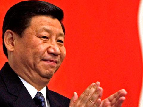 Xi Jinping Governo e democracia na China Poĺıtica externa Desafios do presidente Xi Jinping Nasceu em 1 o de junho de 1953 em Pequim.