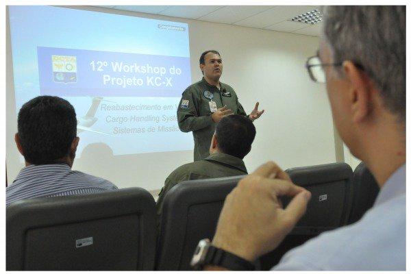 Workshop do DCTA discute atividades do KC-390 em 2018 O Departamento de Ciência e Tecnologia Aeroespacial (DCTA) sediou, em São José dos Campos (SP), o 12 Workshop de Desenvolvimento e Certificação
