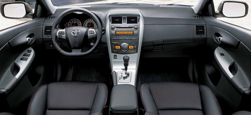 Além do design esportivo, o novo Corolla XRS vem com um interior cheio de