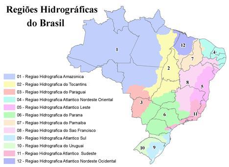 Características Naturais H I D R O G R A F I A Bacias do Paraná, Tocantins-Araguaia e
