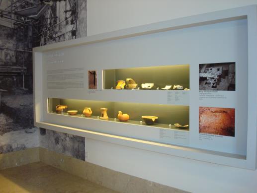 ocupação humana permanente, desde o Neolítico à Idade Moderna, aspeto revelado nesta exposição.