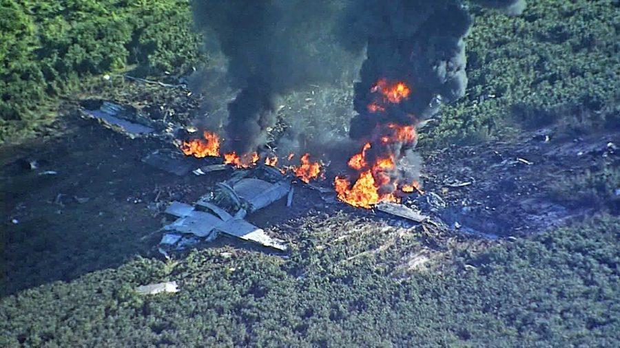 Um avião KC-130 Hércules do Corpo de Fuzileiros Navais dos EUA (USMC) caiu em uma área rural do Mississípi. Pelo menos 16 pessoas, ocupantes do aparelho, morreram.