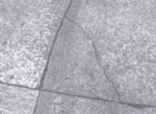 12 Figura 4.1 - Fissuras de canto em uma placa de concreto, as quais são causadas pela fadiga do pavimento rígido 4.1.2 A rotina do dimensionamento de pavimentos rígidos pelo método da PCA (1984) O