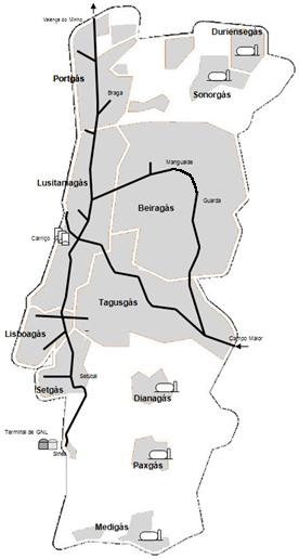 Na Figura 2-1 apresenta-se a localização da rede nacional de transporte, do Terminal de Sines e do armazenamento subterrâneo no Carriço.