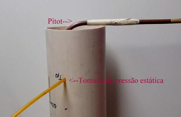 Figura 8: Tubo de PVC de 100mm de diâmetro e sonda de tubo de cobre de 4 mm de diâmetro interno. A tomada de estática dar-se-á com uma mangueira de silicone.
