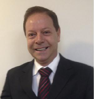 SOBRE O FACILITADOR Aurentino de Souza Colen é advogado Especialista e Parecerista em Direito do Trabalho.