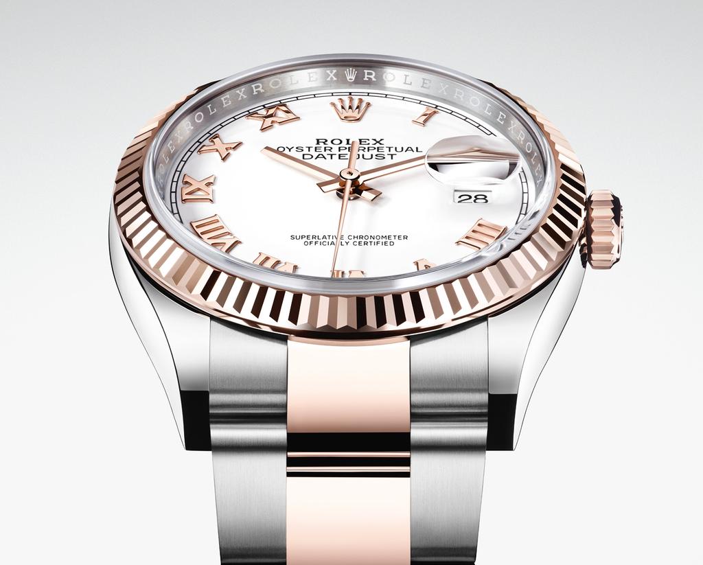 OYSTER PERPETUAL O ARQUÉ DO RELÓGIO CLÁSSICO A Rolex apresenta a nova geração de seu modelo Oyster Perpetual Datejust 36, nas versões Rolesor Everose (associação de aço Oystersteel e ouro Everose 18