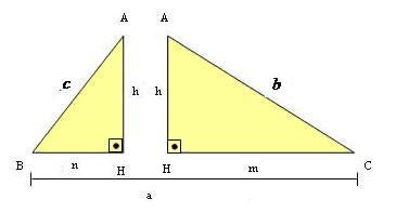 Temos que: a é a hipotenusa b e c são os catetos.