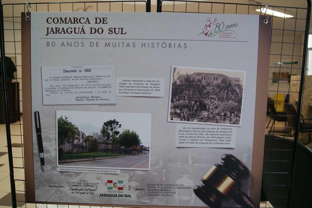 Figura 13 Exposição 80 Anos da Comarca de Jaraguá do Sul