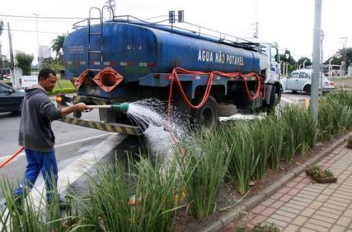 utilização nas modalidades pretendidas Caminhão pipa de água de reúso Hospital de