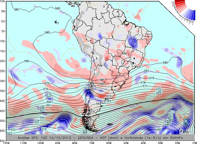 Ao longo do dia porém, observa-se o retorno de umidade em direção à Bacia do Prata (figura 1b) associado à intensificação da Baixa do Noroeste da Argentina, induzindo um escoamento quente e úmido de