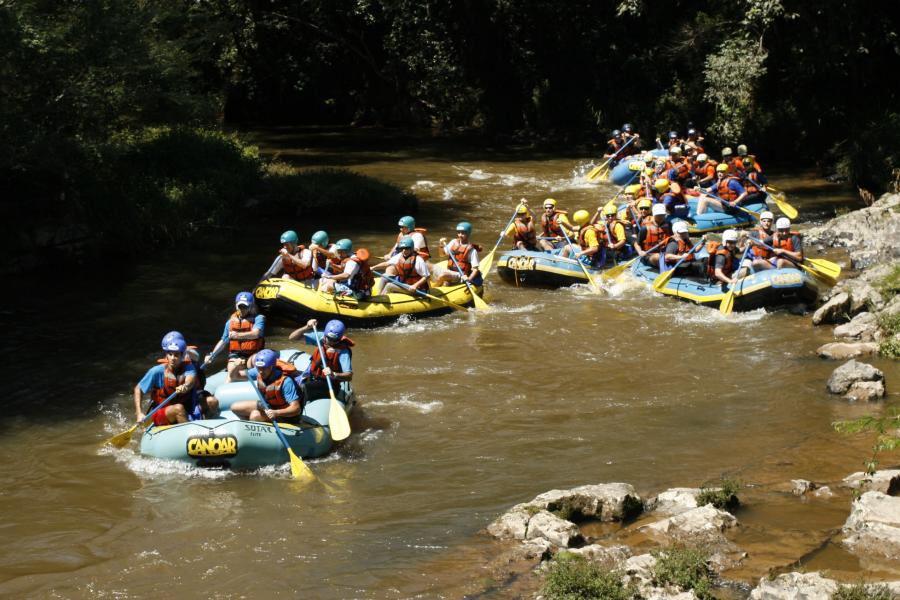 Juquitiba Corrida de Aventura Na Corrida de Aventura os participantes progridem por um delimitado por PCs - postos de conquista, utilizando mapa e bússola para orientação.