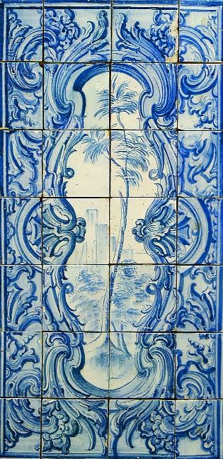 84 "FIDALGO COMPRANDO PEIXE", painel de trinta e cinco azulejos, decoração a azul, portugueses, séc.