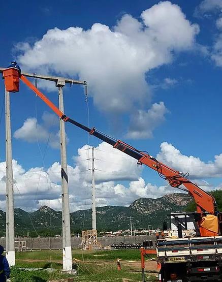 INSPEÇÕES E ENSAIOS PERIÓDICOS ENSAIOS DIELÉTRICOS Seção Isolante ENSAIOS ELÉTRICOS DEVEM SER REALIZADOS COM PERIODICIDADE MÁXIMA DE 12 MESES.