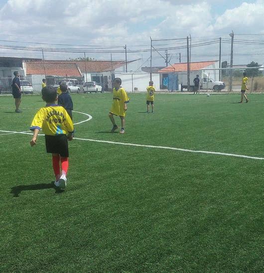 ArtiSport Évora Futebol Campo de férias destinado à aprendizagem e aperfeiçoamento técnico, formações