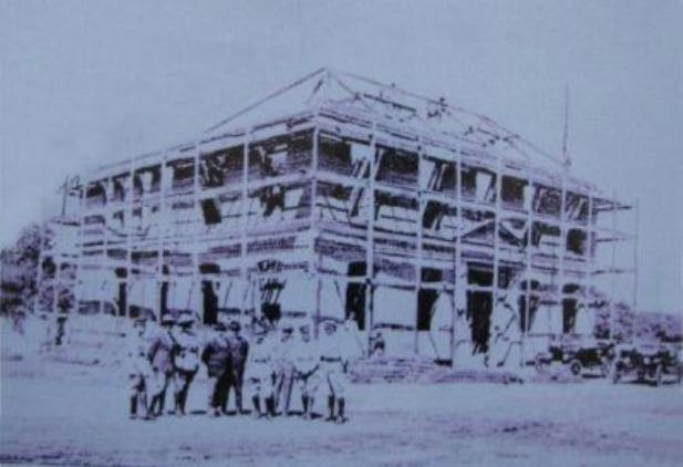 Exército (AD/3) Construção iniciada em 1921 em terreno