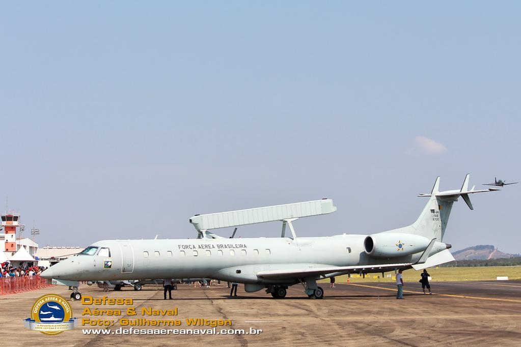 Aviões E-99 da Força Aérea Brasileira passam por modernização Os aviões-radares E-99, que são estratégicos para as atividades de defesa do espaço aéreo, ganham novos sistemas que chegam a duplicar a
