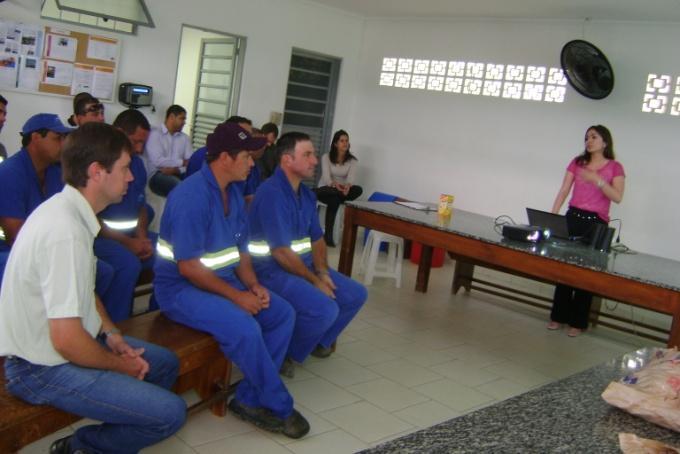 1 Palestra Direito do consumidor No mês de setembro, a SPE realizou uma palestra sobre direitos do consumidor, com a finalidade de levar conhecimento aos colaboradores e informar as ferramentas