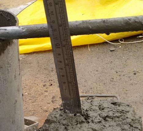 2 SLUMP-TEST Para verificar a trabalhabilidade do concreto, foi realizado o slump-test.