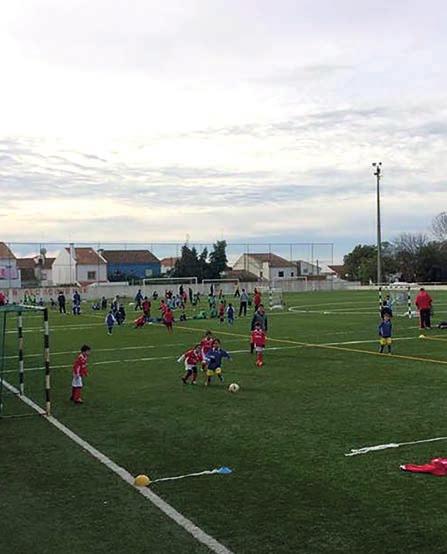 artisport Évora Futebol Campo de férias destinado à aprendizagem e aperfeiçoamento técnico, formações