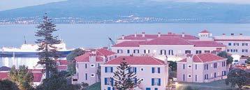 com Situado em Santa Cruz da Graciosa, a uma caminhada de 5 minutos da Praia do Porto da Barra. O Hotel dispõe de 44 quartos standard, 2 senior suites e 6 villas.