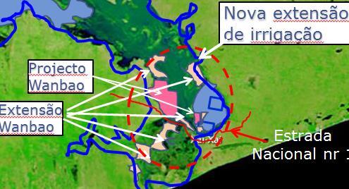 Longo dique na margem esquerda (protecção da cidade de Xai-Xai e do regadio do Baixo Limpopo) reduz a área inundável Saida na foz é