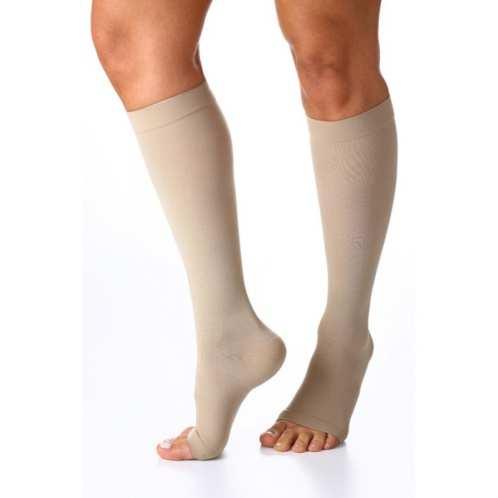 Prevenção: Flebite ou Tromboflebite Uso de meias elástica para pessoas com atividades restritas; Adotar posição correta na cama (uma perna não deve fazer pressão sobre a