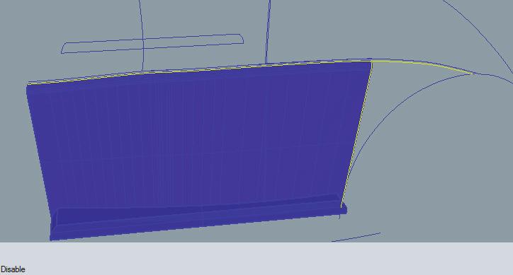 Utilize o comando Sweep 1 rail. O trilho será a linha de cima, novamente.