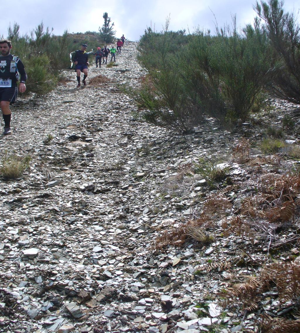 Nesta zona o frio fazia sentir-se, vento gélido obrigava a recorrer ao Buff e camisolas de manga comprida para evitar o frio.