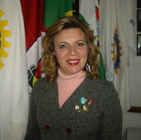 A esposa do Governador Marli Madruga Kovaleski, a Coordenadora Distrital das Casas da Amizade Glaci K. dos Santos e a Presidente da A.S.R.