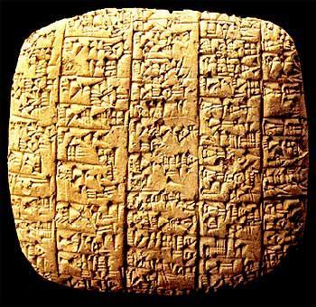 Suportes de escrita e de leitura ao longo do tempo Sumérios, os inventores da escrita - placas de argila, de madeira ou marfim que constituíram os seus livros.