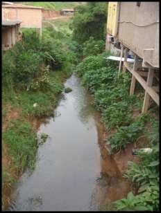 3 Lançamento pontual de esgoto in natura no Rio