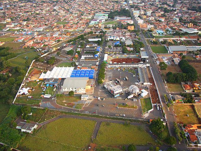 Figura 42 Parque de Exposições Sebastião Alves do Nascimento local onde ocorre a Fenamilho, principal festa da cidade, elaborada inicialmente para comorar o aniversário da cidade.