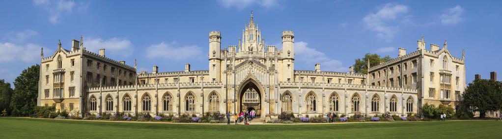 Ao visitar Cambridge pode-se encontrar uma cidade plena de história, bela arquitetura e verdes relvados.