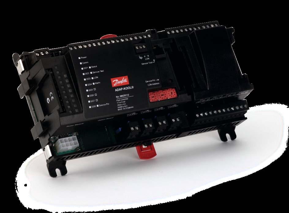 compressores e condensadores em seus sistemas de refrigeração, o controlador AK-PC 781 é uma escolha natural A unidade reguladora flexível vem com