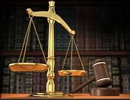 TJ Dos Tribunais de Justiça dos Estados (art. 125 da CF), julgam originariamente, nos crimes comuns: a) os Prefeitos Municipais (art. 29, X, da CF).