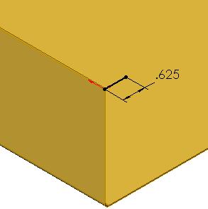 Desenhe uma linha horizontal com 0,625 de comprimento, ligada ao vértice exterior. Este é o perfil do miter flange. Observe que o desenho pode ser mais complexo do que apenas uma linha simples.