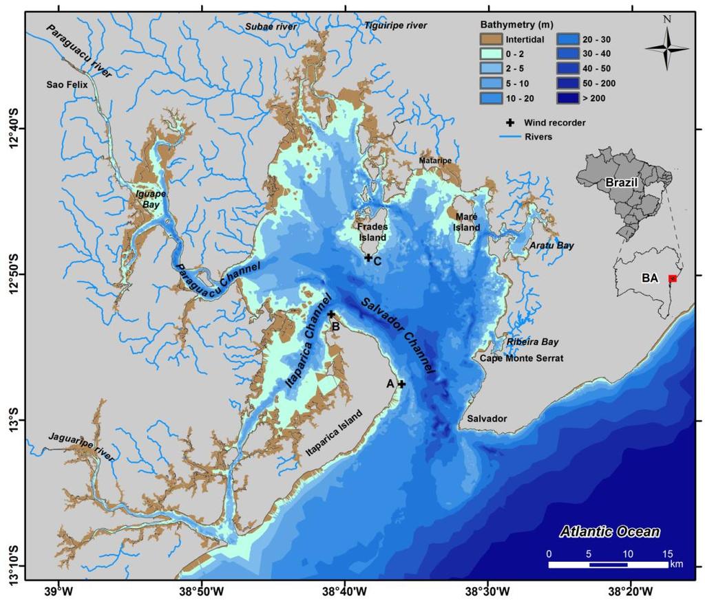 também são observados nos deltas de maré vazante nas duas entradas da baía Canal de Salvador e Canal de Itaparica (Cirano e Lessa, 2007). Figura 2 - Mapa que mostra a batimetria da BTS.