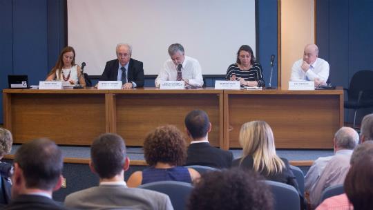 Estadual (identificação e acompanhamento de programas com vertentes no território) Tribunal de