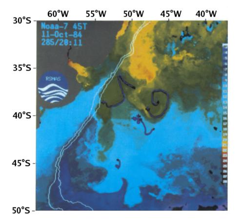 Figura 4: Temperatura da superfície do mar na região da CBM em