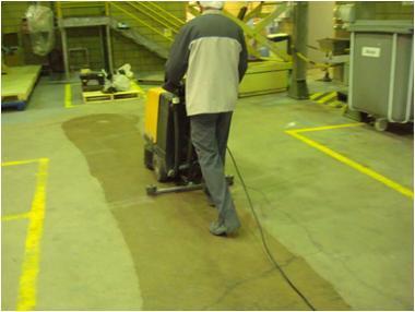 P+L na Produção de Aromas Área e foco das opções de P+L: Durarome : procedimento de limpeza do piso Spray Dryer: procedimento de limpeza dos tanques de emulsão e da câmara Consumo e Geração Totais