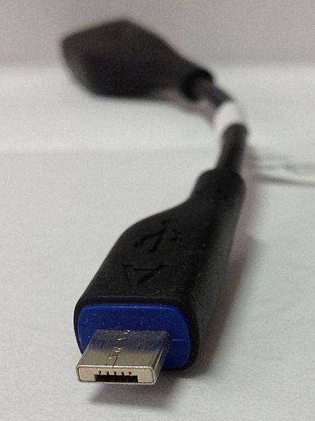 https://upload.wikimedia.org/wikipe dia/commons/1/15/mini- VGA_cropped.jpg https://commons.wikimedia.org/wiki/ File:A_Micro-A_USB_port.