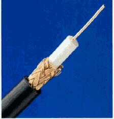 6 TIPOS DE CABOS COAXIAIS Cabo coaxial Fino 10base2 O cabo coaxial fino, também conhecido como cabo coaxial banda base ou 10Base2, é o meio mais utilizado em redes locais.