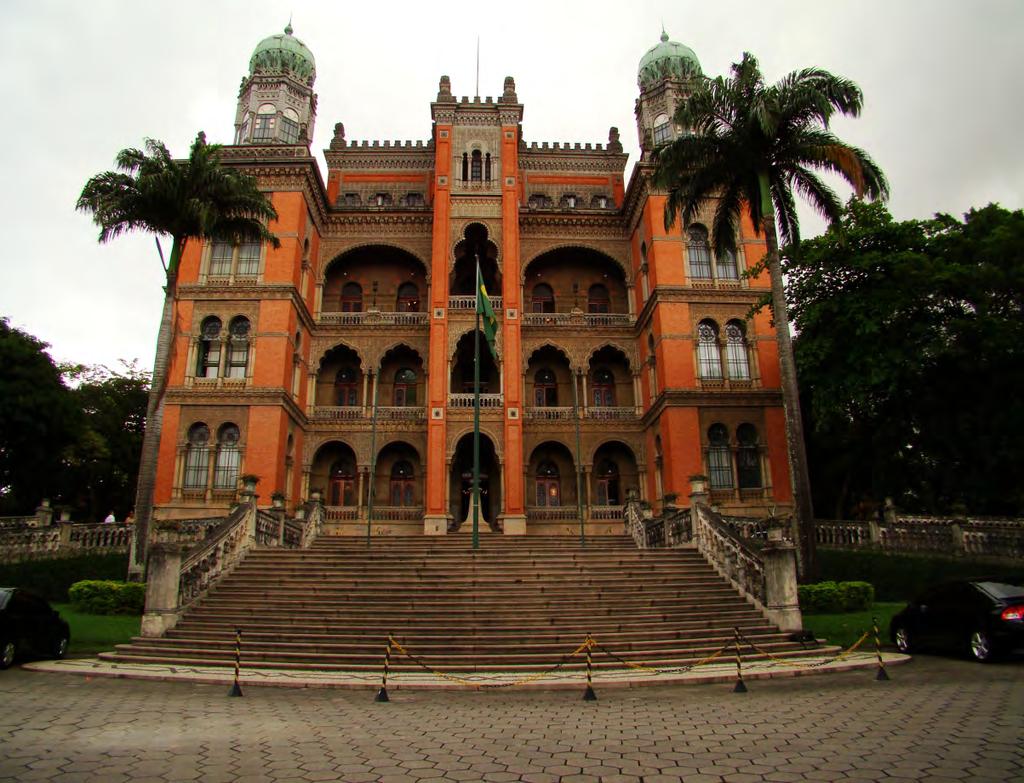 Pavilhão Mourisco (Castelo) da FIOCRUZ, Manguinhos Rio de Janeiro, que abriga a presidência e onde Manuela da Silva trabalha. Aqui trabalhou o célebre médico e sanitarista Oswaldo Cruz (1872-1917).