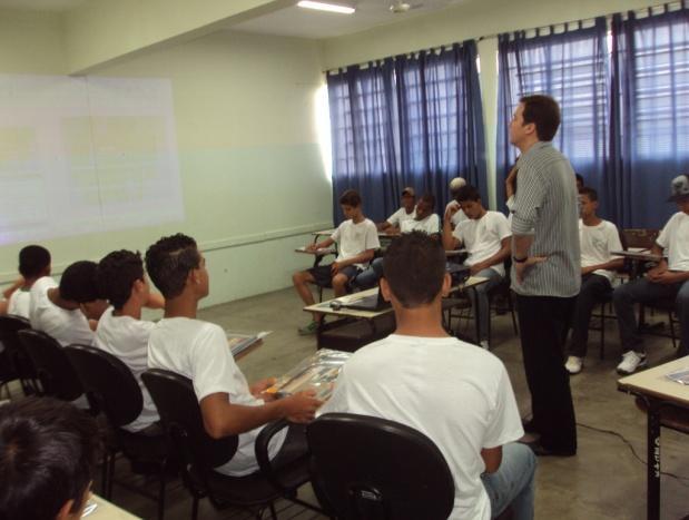 Guardiões do Verde Unidade Luiz Antônio O Projeto Guardiões do Verde, ativo a 05 anos, visa dar oportunidade para adolescentes em vulnerabilidade social, para a