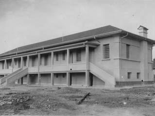 Escola Técnica Estadual Cônego José Bento (1935 2014) No dia 5 de julho de 1935 foi criada a Escola Profissional Agrícola-Industrial de Jacareí (Figura 2) segunda no Estado de São Paulo que oferecia