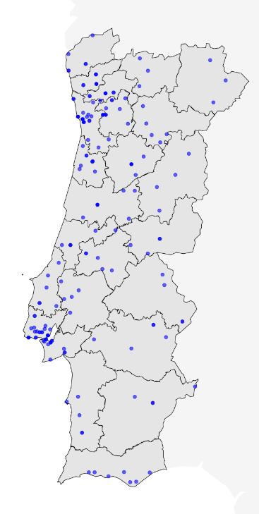 PISA MATEMÁTICA : PORTUGAL Portugal participou em todas as edições: 2000 a 2015 Amostra 2015: Escolas/alunos selecionados por amostragem aleatória multi-etapa: 1ª.