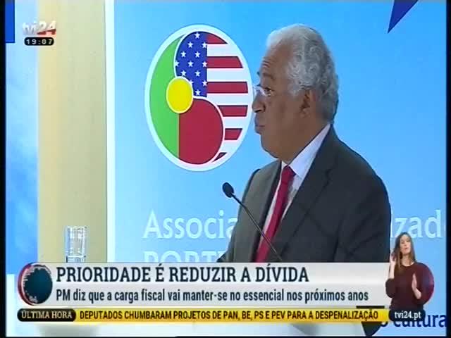 A11 TVI 24 Duração: 00:01:14 OCS: TVI 24 - Notícias ID: 75217367 29-05-2018 19:06 Prioridade é reduzir a dívida http://www.pt.cision.com/cp2013/clippingdetails.aspx?